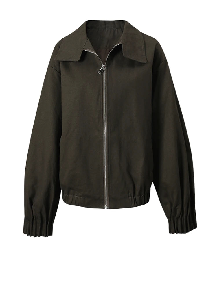 Jaqueta casual vintage oversized em tom café, nova, com lapela e mangas longas, casaco feminino fashion para primavera e outono 2025.