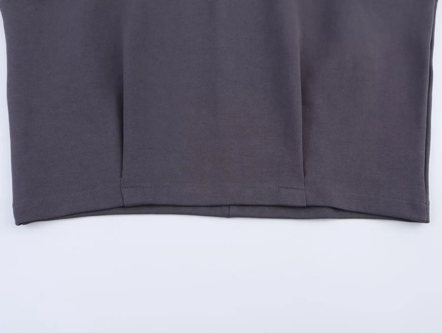 Conjunto BSK&amp;TRAF – Novidades Verão 2025: Camiseta feminina confortável com ombro caído e manga curta + calça casual de cintura média para o dia a dia.