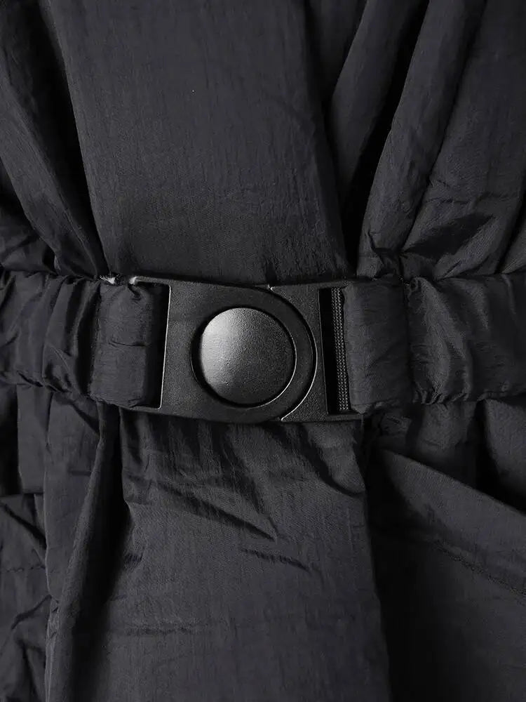 Casaco marrom acolchoado feminino, em algodão, com decote em V, modelagem ampla, bolsos grandes e faixa na cintura, jaqueta grossa e quente para o inverno, lançamento.