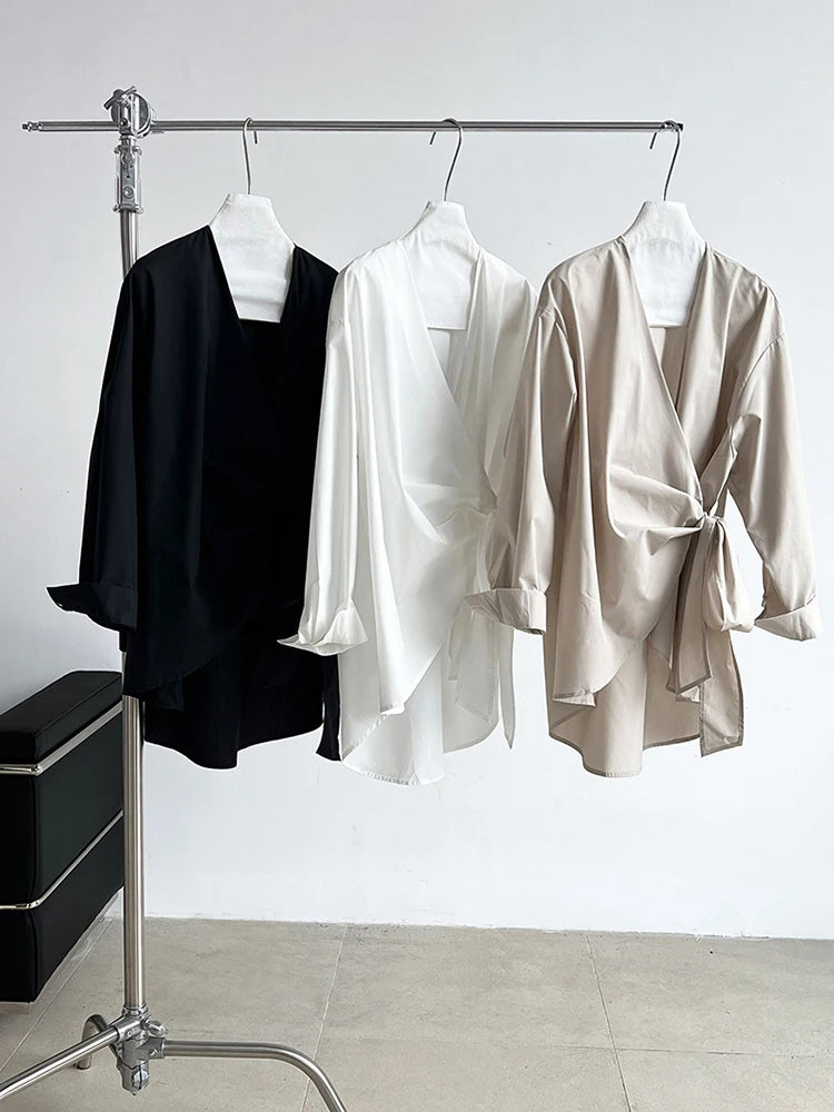 Blusa feminina preta com amarração, elegante, assimétrica, tamanho amplo para primavera e outono 2025.