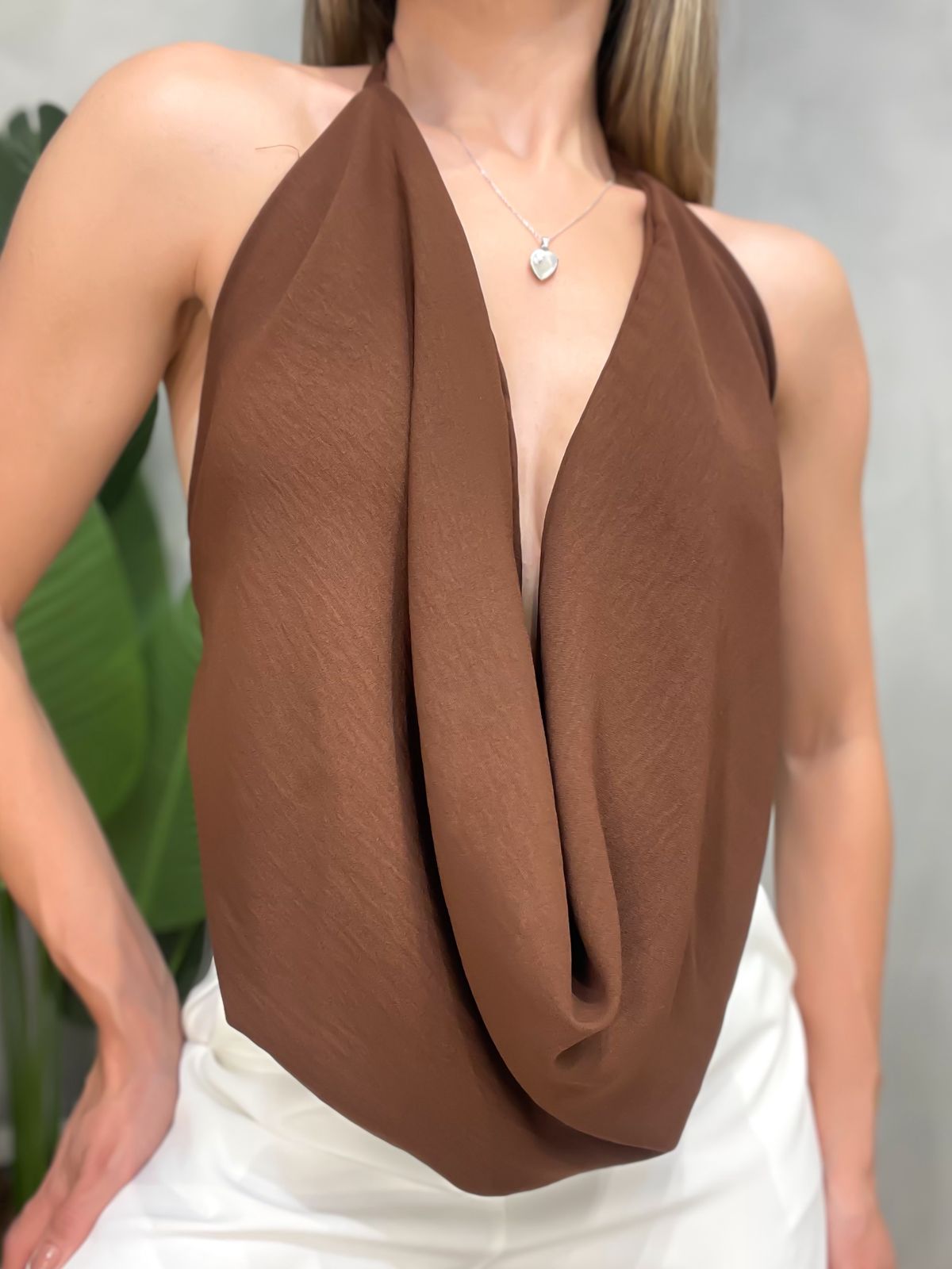 Cropped em Duna Retangular com Amarração Multiformas Jaqueline 